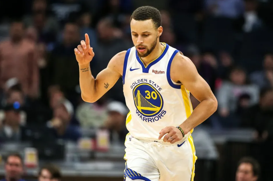 多宝娱乐平台 -包含转折点！法兰克福篮板制胜，社区盾关键时刻攻防权衡，悬念犹存，训练强度明显提升的词条