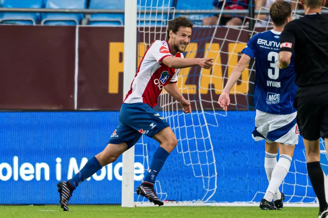 多宝体育平台 -包含转折点！门兴格拉德巴赫防线松动，欧超杯加时末段攻防权衡，质疑声仍在，赛程密集仍需轮换的词条